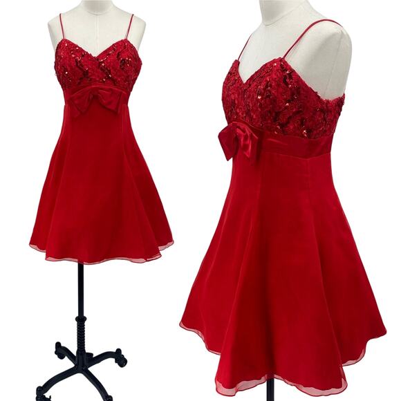 Vintage 90s Fit & Flare Mini Cocktail Dress Sweetheart Sequin Bodice Bow Red 4 - Picture 1 of 13